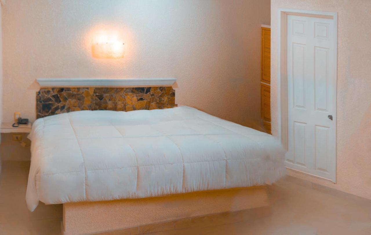 Peninsula Stays Executive Hotel Salina Cruz Exterior foto