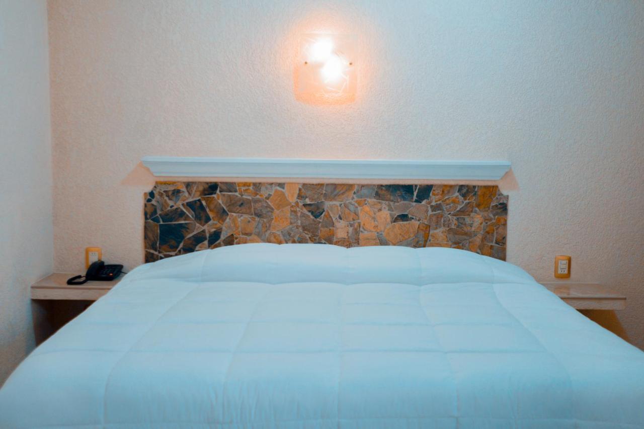 Peninsula Stays Executive Hotel Salina Cruz Exterior foto